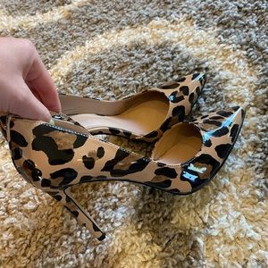 Bcbg cheetah pumps